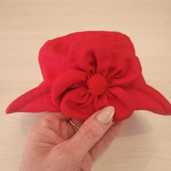 Divina capelina Roja