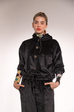 Campera CORDIAL plush - negra