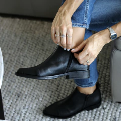 MALAGA NEGRA en internet