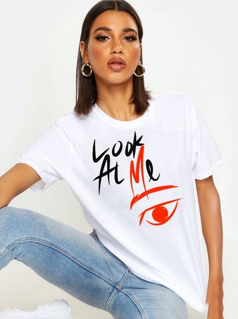 Remera “Look at me”