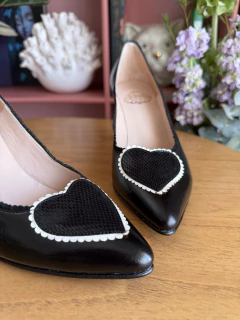 Stiletto amor negro - Alfonsina Fal