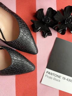 Stiletto loulou trenzado negro 4609