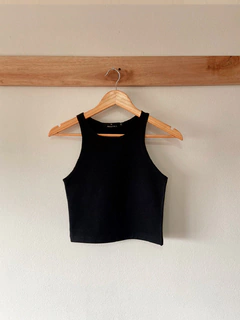 TOP BASIC NEGRO - comprar online