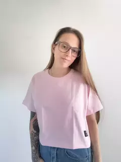 REMERA CROP SUSAN ROSA - TIENDA FLUO