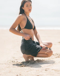 TRIANGULO VARESE NEGRO en internet