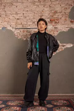 JOGGER FUTURA NEGRO