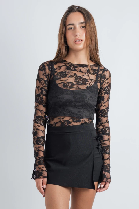 CROPTEE ENCAJE NICKY NEGRO - comprar online