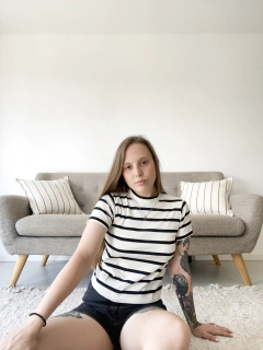 POLERA PIXIES RAYADA BLANCO Y NEGRO