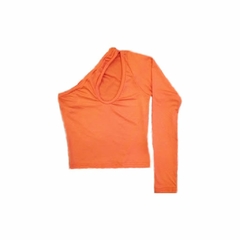 REMERA UNA MANGA NARANJA