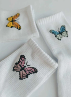 MEDIAS MARIPOSA ROSA en internet