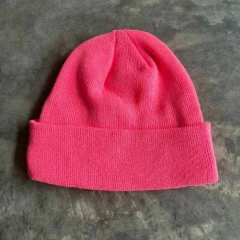 BEANIE ROCKY ROSA NEON