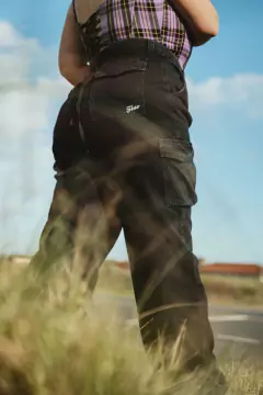 CARGO WIDE BLACK en internet