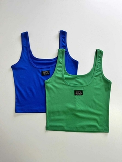 MUSCULOSA MECHA VERDE - comprar online