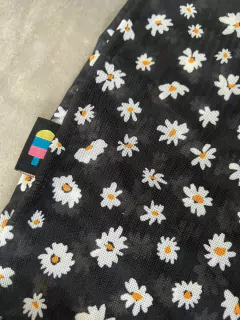 CROPTEE MANGA LARGA TUL MARGARITAS en internet