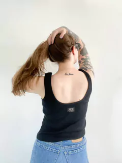 MUSCULOSA MECHA MORLEY NEGRA en internet