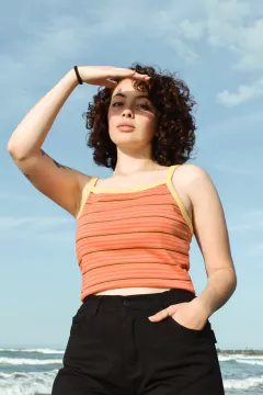 SHORT MOM STACY BLACK-ON-BLACK - TIENDA FLUO