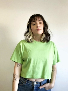 REMERA CROP SUSAN LIMA en internet