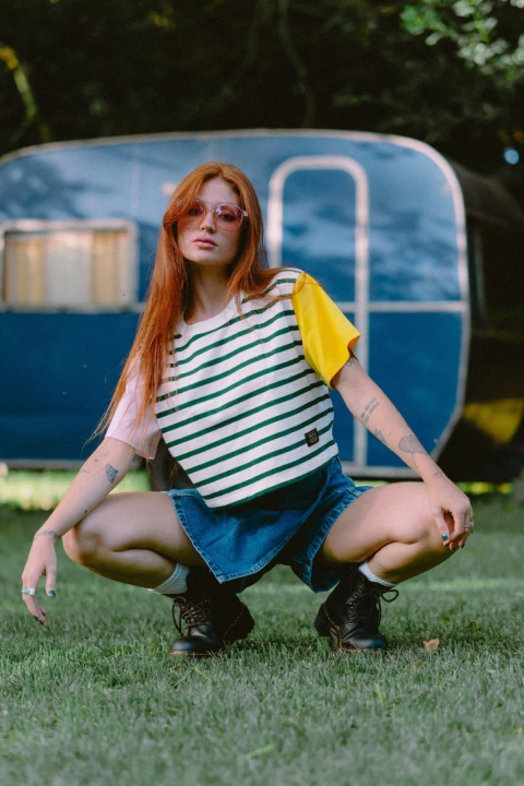 REMERA CROP SUSAN RICHMOND - comprar online