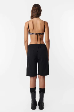 BERMUDA HUMMER en internet