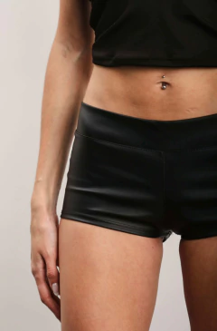 SHORT TIRO BAJO HOLDEN - comprar online