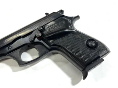 PISTOLA BERSA 225 Cal.22 LR de ACERO USADA