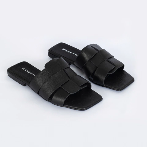 Chata Maitena en cuero con textura