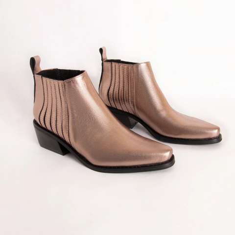 Bota Milán en Cuero Metalizado