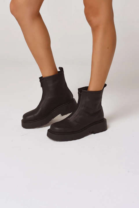 Bota Petra en Cuero Liso - comprar online