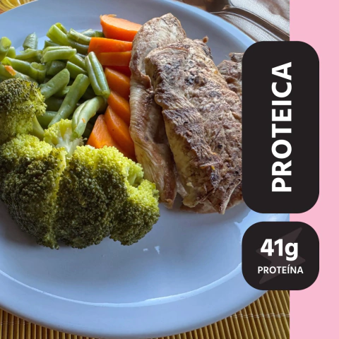Pechuga grillada con vegetales al vapor - comprar online