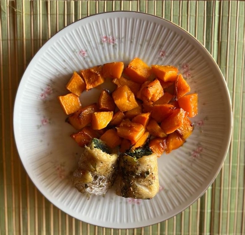 Rollitos de Merluza con Calabacitas al Horno
