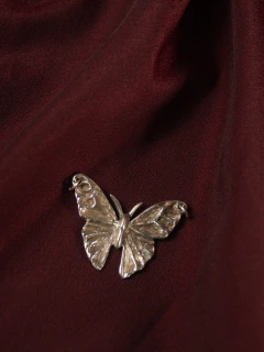 Joya amuleto: dije mariposa collar