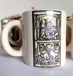 Taza Tarot de ceramica, Base Blanca, con tornasol y oro - comprar online