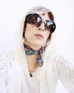 Óculos Miu Miu en internet