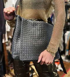 Imagen de Bottega Veneta Max Cobble Messenger