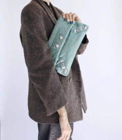 Clutch Balenciaga Agneau Giant - comprar online