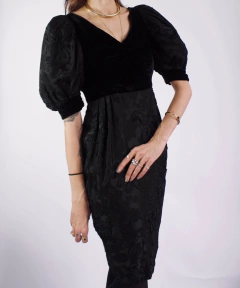 Vestido 80’s Dita na internet