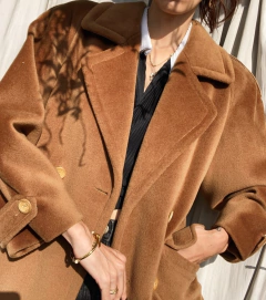 Casaco Loewe Vintage na internet