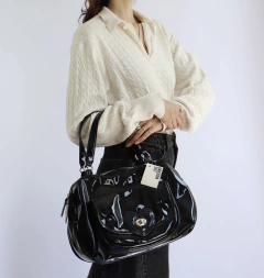 Bolsa Moschino na internet