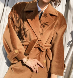 Casaco Loewe Vintage na internet