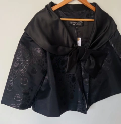 Imagen de Capa Giambattista Valli