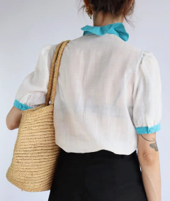 Camisa Vintage Emma na internet