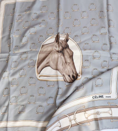 Lenço em seda Celine Vintage