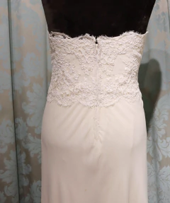 Vestido em seda Bélica Alta Costura - comprar online