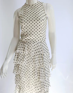Vestido de Poá Babados na internet