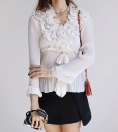 Blusa Rufus Alessandro na internet