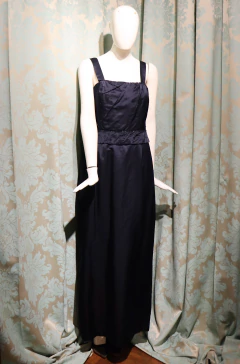 Vera Wang Evening Dress on internet
