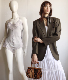 Blazer YSL Yves Saint Laurent Vintage na internet