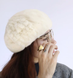 Vintage Berret Mink