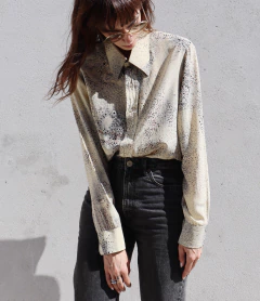 Camisa em seda Passport - comprar online