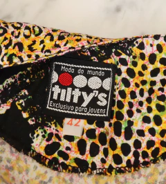Blusa envelope Tilty na internet